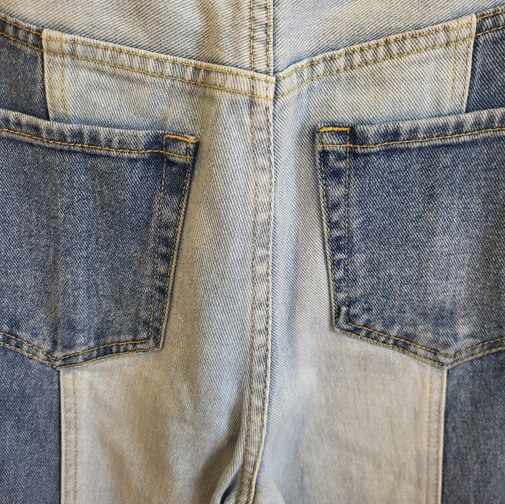 PacSun Women's Blue Two-Tone Jeans. Size 25 - Picture 13 of 16